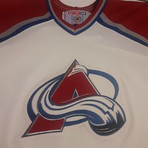 CCM Men's VTG 90's NHL Colorado Avalanche Hockey Jersey Size XL